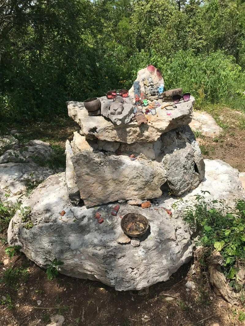 Altar Maya en Kampepén