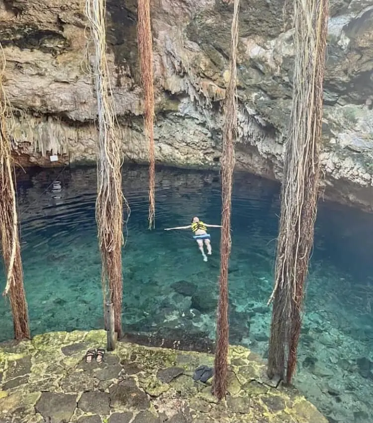 Cenote Chenké en Homún