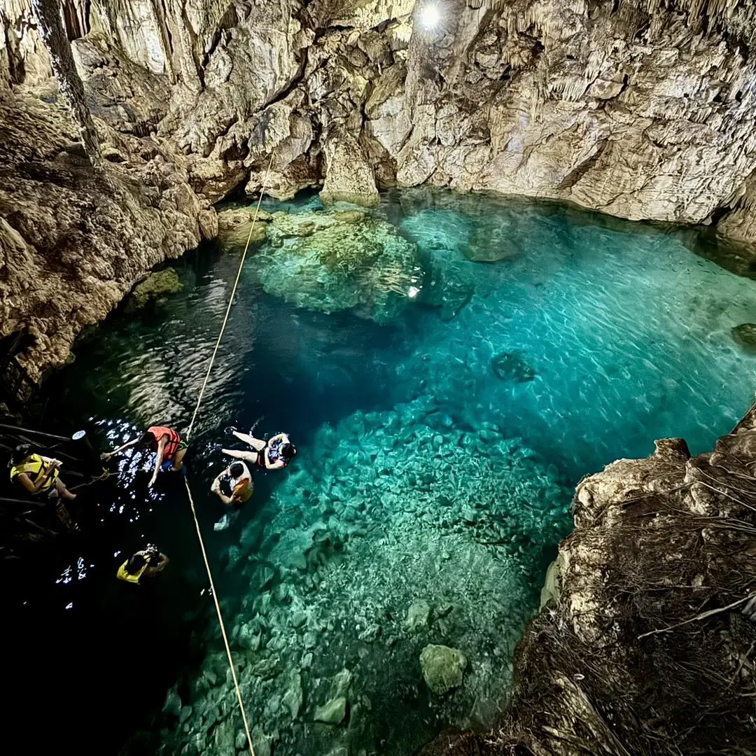 Cenote San Isidro y Cabañas