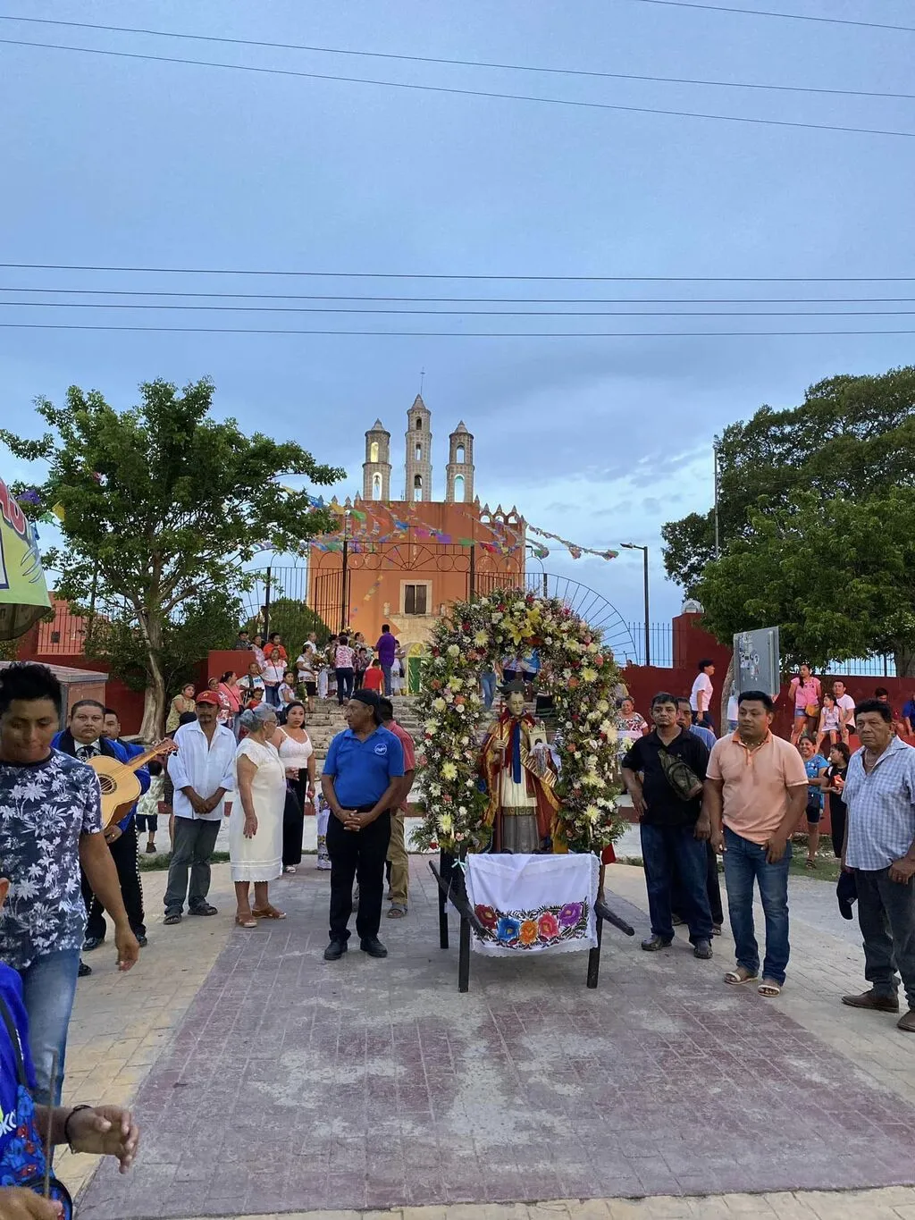 Fiesta Tradicional de Homún, Iglesia